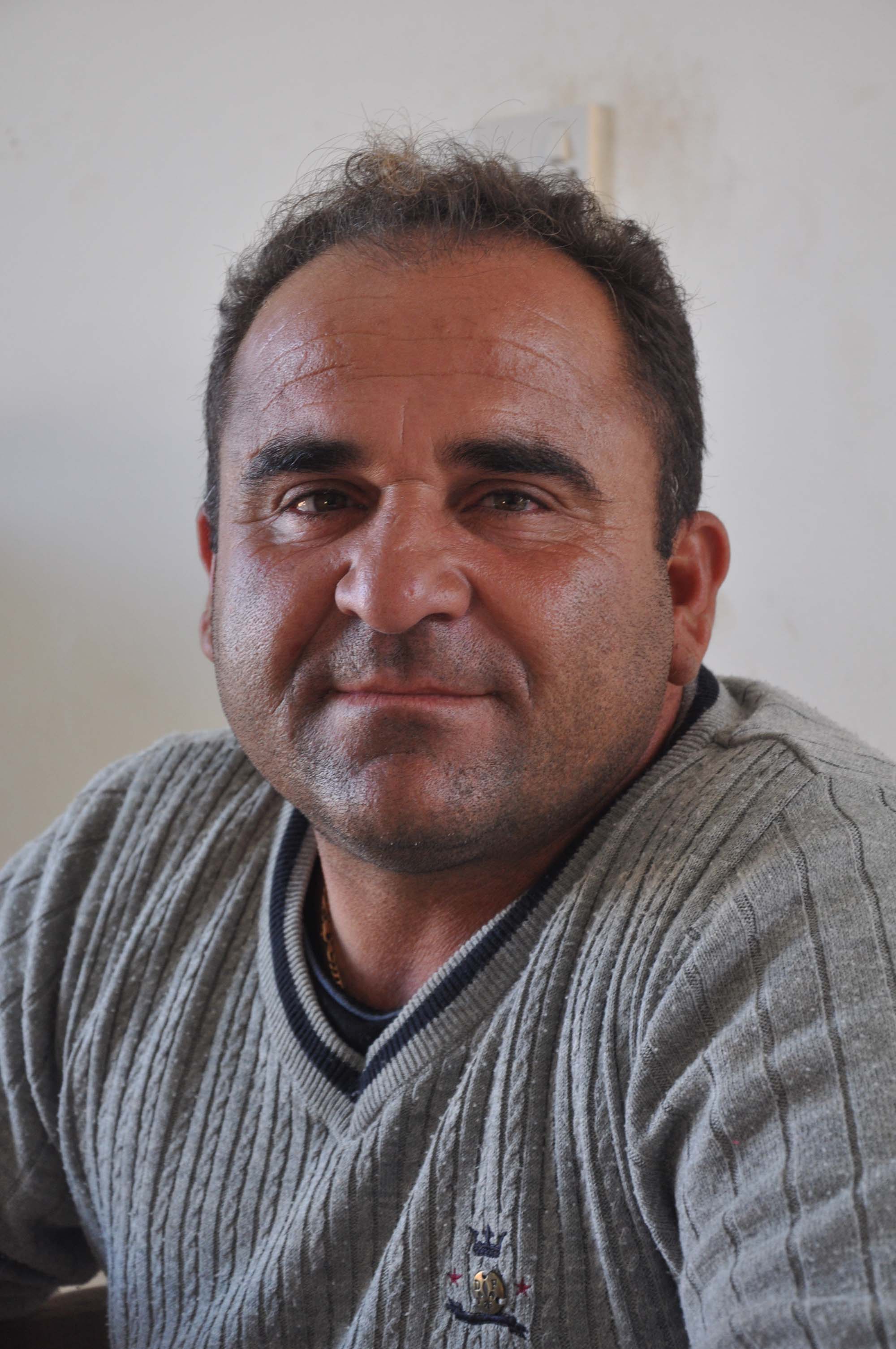 YEŞİLKÖY MUHTARI PEROL MAVİLİ