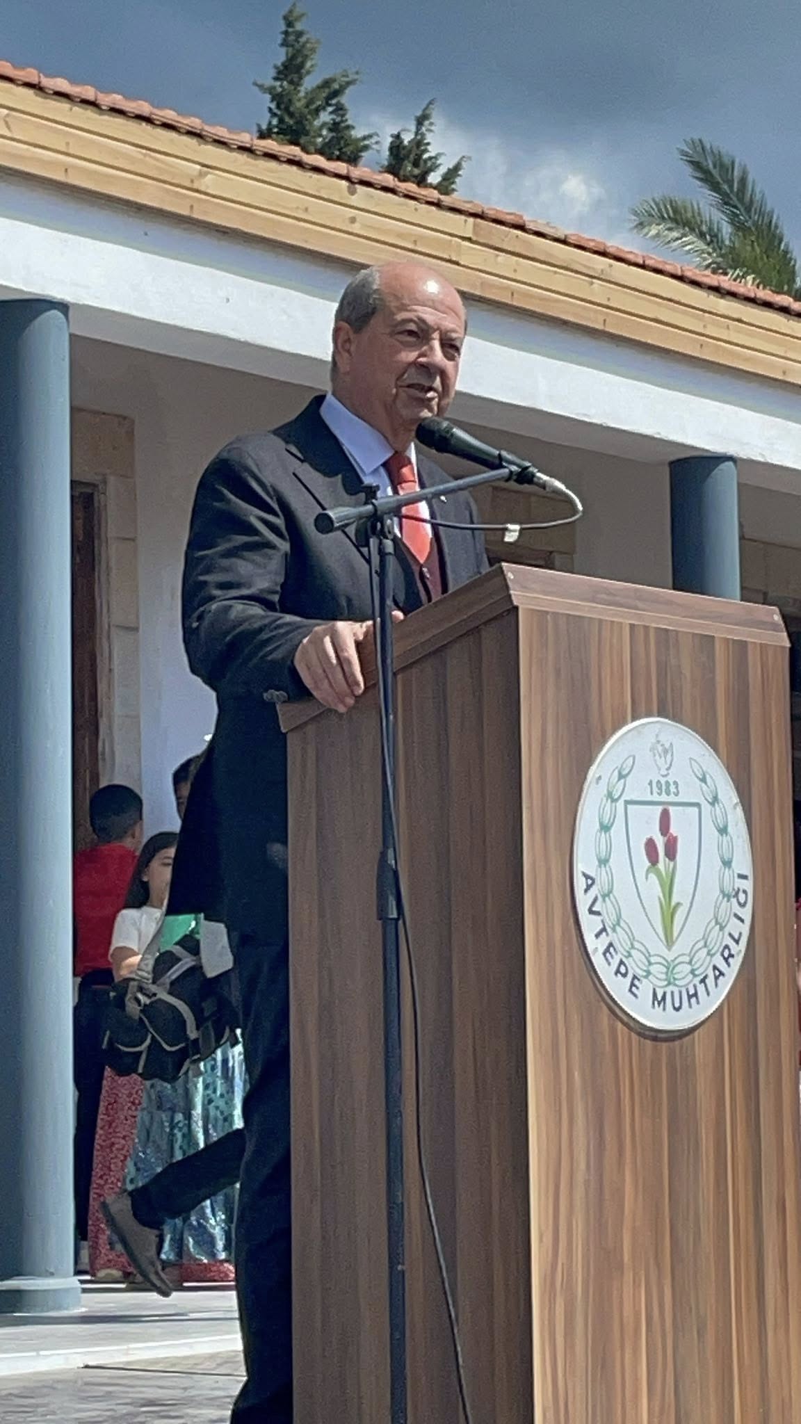 cumhurbaşkanı