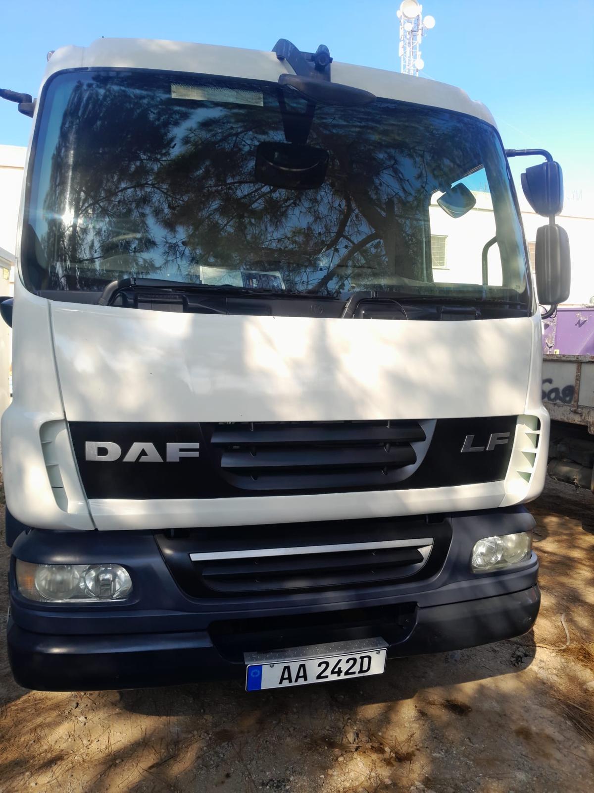 WhatsApp Image 2025 09 10 at 15.00.38