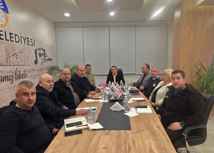 BAŞKAN HAMİT BAKIRCI İSKELE İLÇE EMNİYET KURULU TOPLANTISINA KATILDI